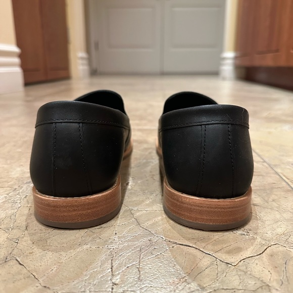 Rounded Leather Loafer - like new - Picture 4 of 6